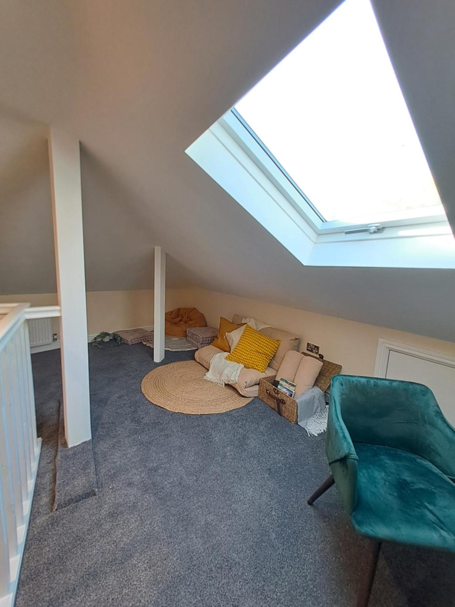 Modern Cosy Corner Flat 3 Bed And Loft Sleep 7 People Apartment ลอนดอน ภายนอก รูปภาพ